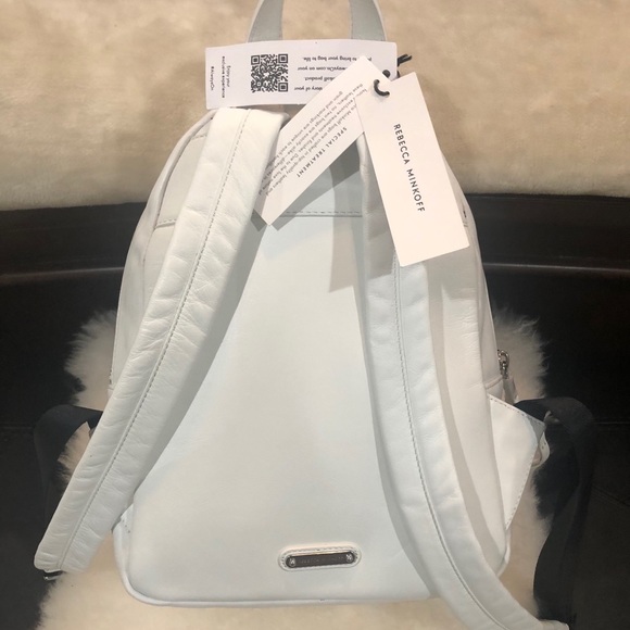 Backpack - Picture 3 of 5